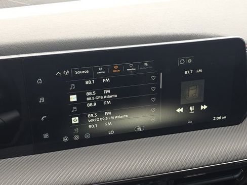 Used 2026 Nissan Kicks SR FWD image 29