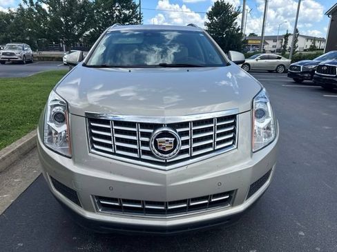 Used 2016 Cadillac SRX Luxury w/ Driver Awareness Package FWD image 3