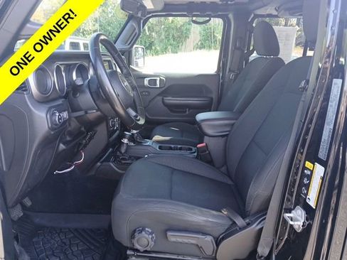 Used 2020 Jeep Gladiator Sport w/ Quick Order Package 24S AWD/4WD image 15