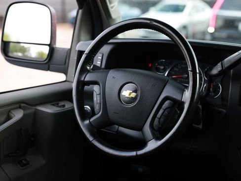 Used 2021 Chevrolet Express 2500 w/ Driver Convenience Package RWD image 30