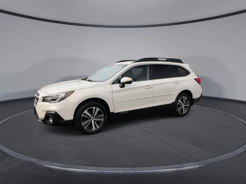 Used 2019 Subaru Outback 2.5i Limited image 4