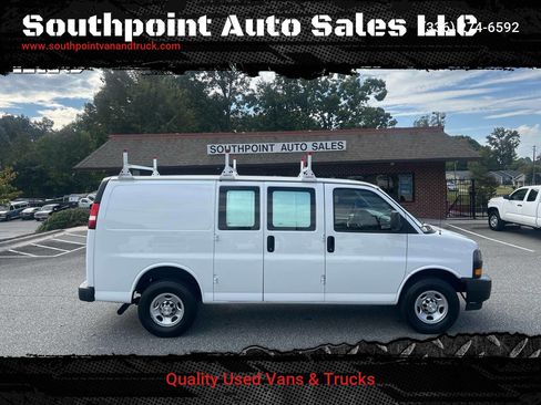Used 2021 Chevrolet Express 2500 w/ Driver Convenience Package image 1