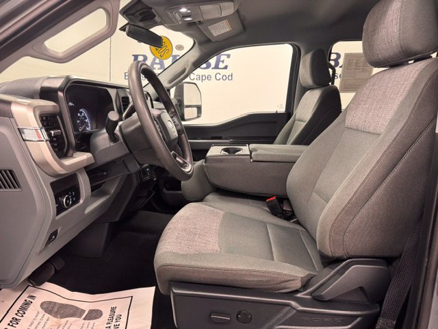 Used 2025 Ford F250 XLT AWD/4WD image 11