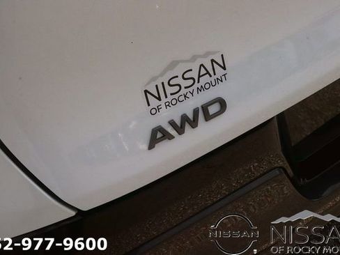 New 2026 Nissan Murano Platinum AWD/4WD image 9
