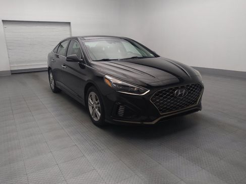 Used 2018 Hyundai Sonata Limited w/ Ultimate Package 07 image 13