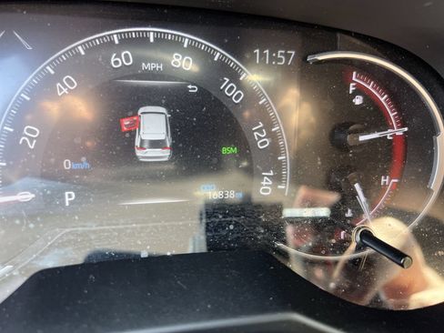 Used 2023 Toyota RAV4 XLE Premium FWD image 22
