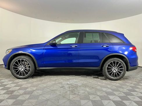 Used 2019 Mercedes-Benz GLC 300 w/ AMG Line image 17