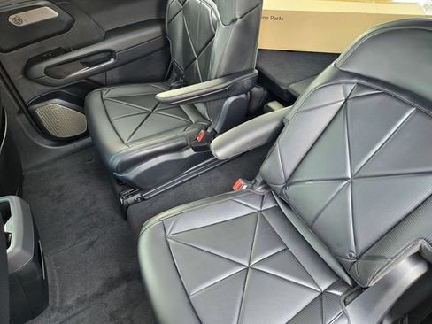 New 2027 Kia Telluride SX FWD image 18
