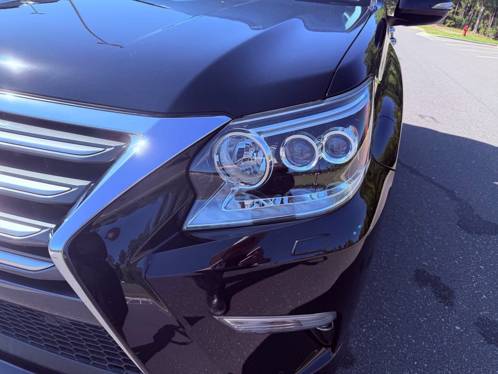Used 2015 Lexus GX 460 w/ Premium Package AWD/4WD image 14