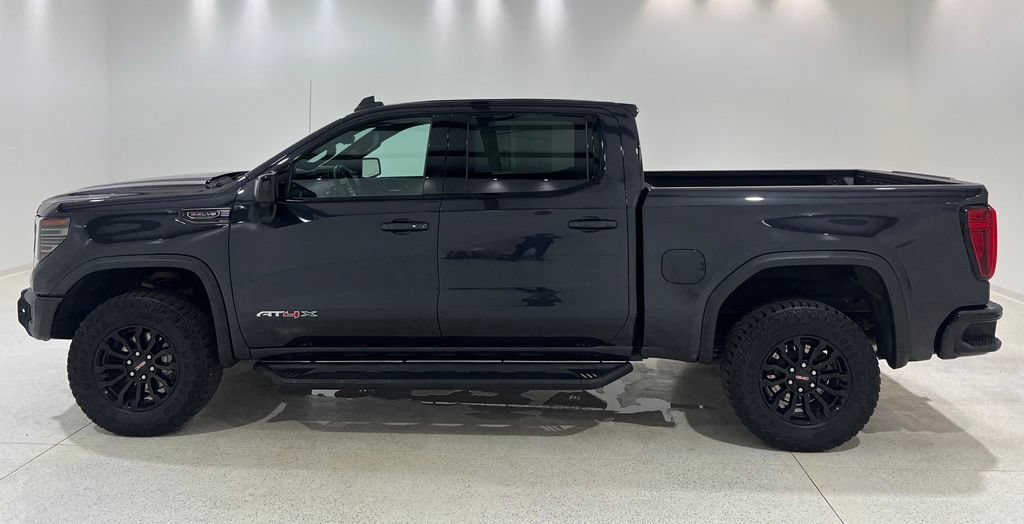 Used 2023 GMC Sierra 1500 AT4X AWD/4WD image 2