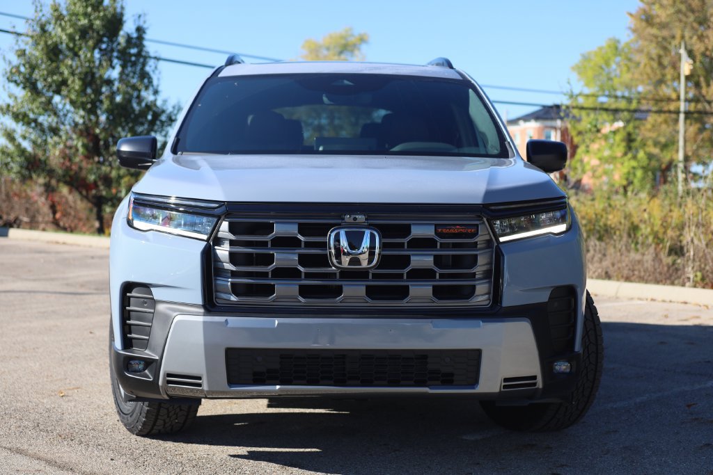 New 2026 Honda Pilot TrailSport image 2