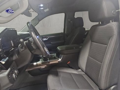 Used 2023 Chevrolet Silverado 1500 LT Trail Boss w/ Protection Package image 10