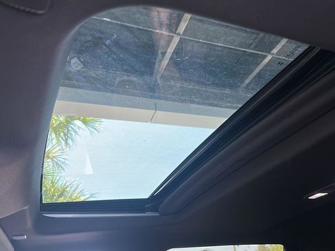 Used 2024 GMC Sierra 2500 Denali w/ Denali Reserve Package AWD/4WD image 6