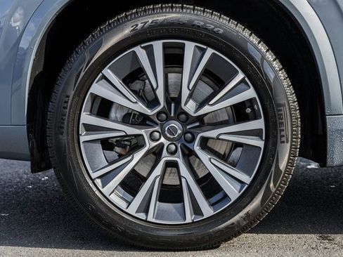 Used 2022 Volvo XC90 T5 Momentum w/ Advanced Package image 18