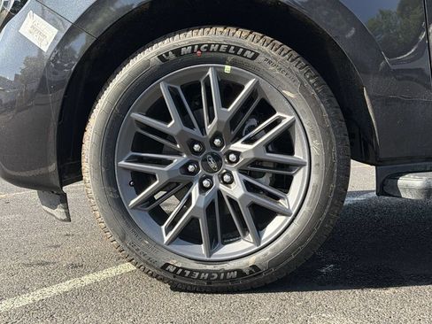 New 2026 Ford Expedition Max Platinum w/ Stealth Appearance Package AWD/4WD image 17