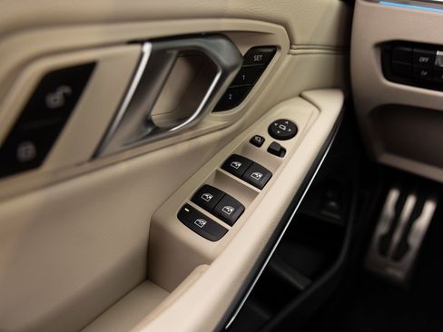 Used 2024 BMW M340i w/ Premium Package image 17