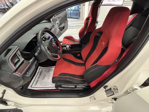 Used 2017 Honda Civic Type R image 51
