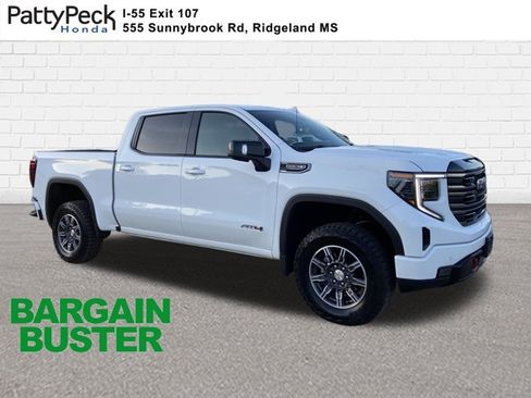 Used 2025 GMC Sierra 1500 AT4 AWD/4WD image 1