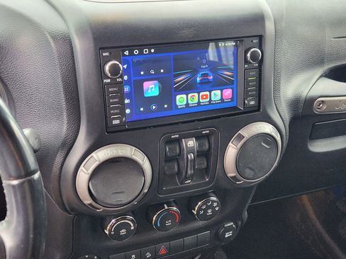 Used 2016 Jeep Wrangler Unlimited Sport w/ Quick Order Package 24S image 26