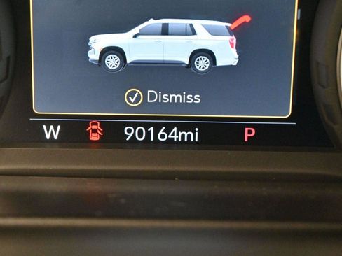 Used 2021 Chevrolet Suburban Premier AWD/4WD image 23