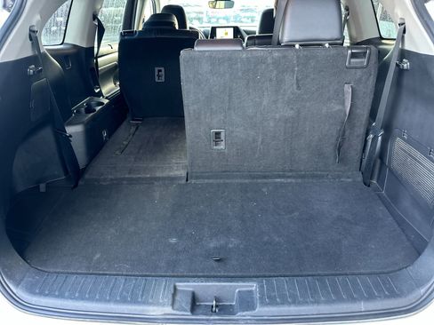 Used 2023 Toyota Highlander XLE image 15