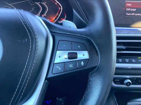 Certified 2022 BMW X5 xDrive40i w/ Premium Package image 24