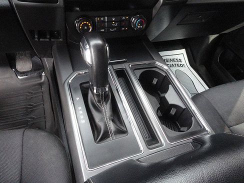 Used 2020 Ford F150 XLT w/ Equipment Group 302A Luxury AWD/4WD image 14