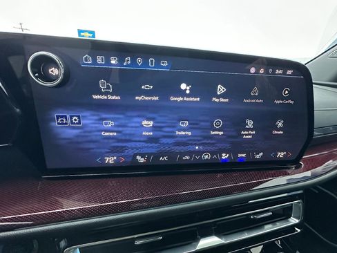 Certified 2024 Chevrolet Traverse Z71 w/ Enhanced Driving Package image 18