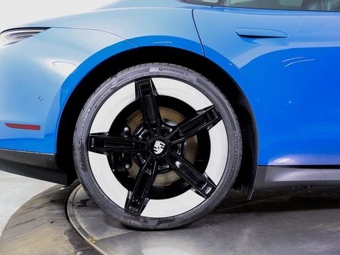 New 2025 Porsche Taycan AWD/4WD image 23
