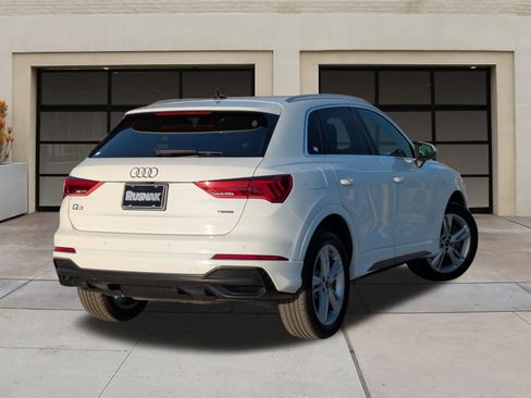 Used 2022 Audi Q3 2.0T Premium Plus w/ Premium Plus Package image 4