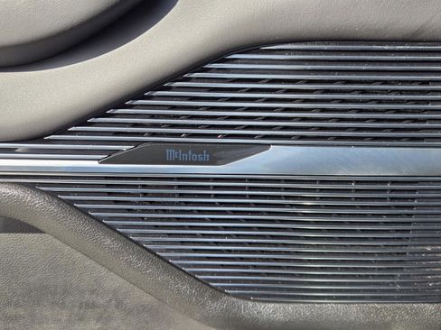 New 2026 Jeep Grand Wagoneer Summit image 23