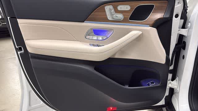 Certified 2026 Mercedes-Benz GLE 350 4MATIC image 13