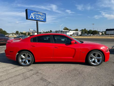 Used 2014 Dodge Charger R/T RWD image 5