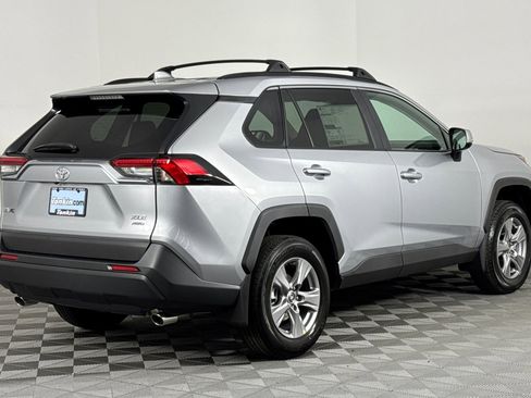 New 2025 Toyota RAV4 XLE image 4