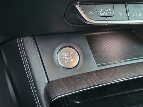 Used 2024 Audi Q5 2.0T Premium Plus image 11