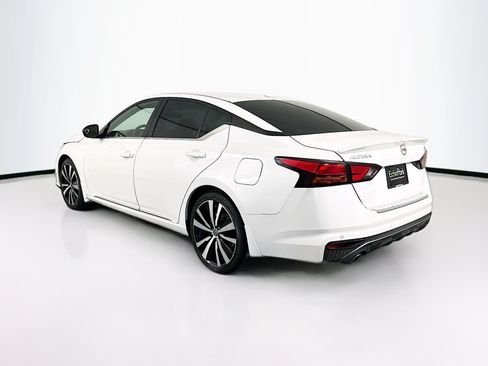 Used 2022 Nissan Altima 2.5 SR FWD image 5