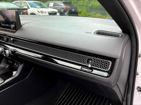 Used 2023 Honda Civic Sport image 16