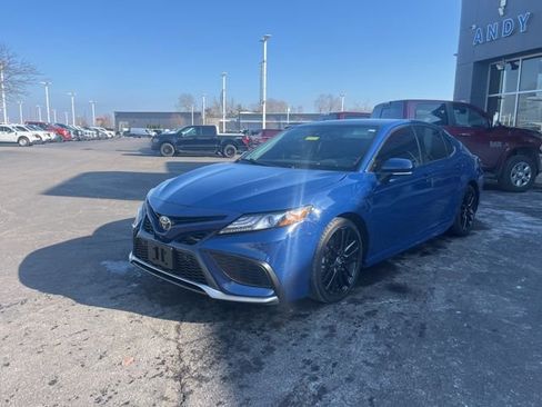 Used 2024 Toyota Camry XSE image 2