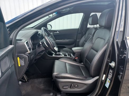 Used 2021 Kia Sportage AWD Nightfall Edition image 10