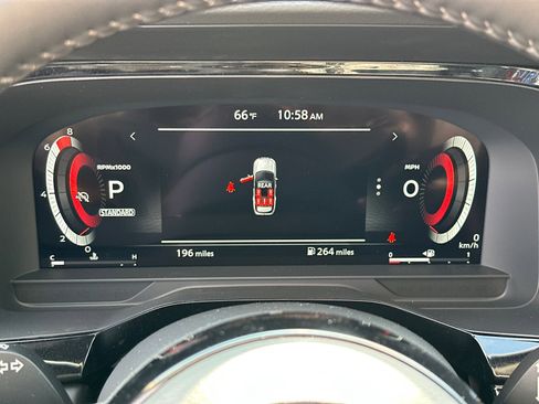 New 2025 Nissan Pathfinder Platinum image 29