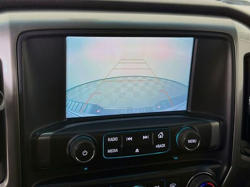 Used 2018 Chevrolet Silverado 1500 LT w/ Texas Edition image 17