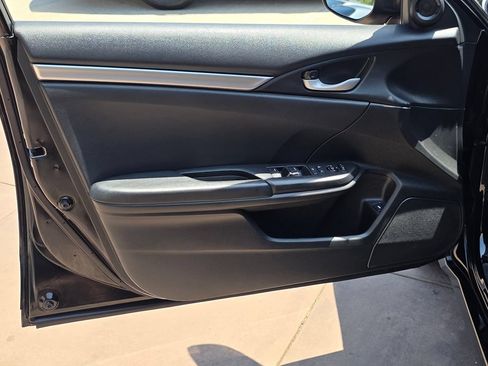 Used 2020 Honda Civic Sport image 25