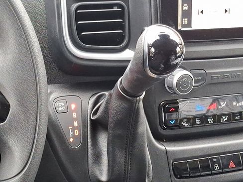 New 2026 RAM ProMaster 1500 w/ Quick Order Package 22G SLT image 14