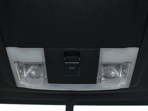 Used 2016 Ford Expedition Limited image 37