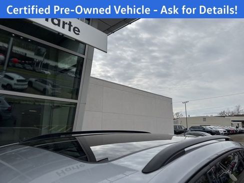 Certified 2023 Volkswagen Tiguan SE R-Line AWD/4WD image 31