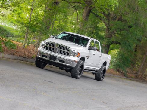 Used 2019 RAM 1500 Big Horn AWD/4WD image 46