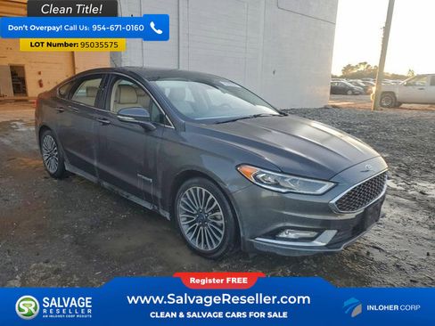 Used 2017 Ford Fusion Platinum image 5