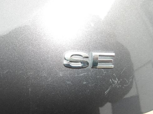 Used 2013 Ford Focus SE FWD image 34