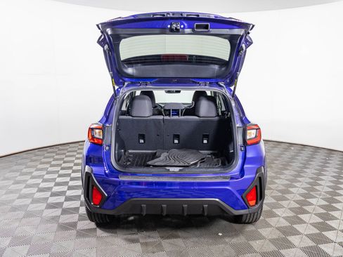 Used 2024 Subaru Crosstrek 2.0i Premium w/ Crosstrek Mirror Package image 33