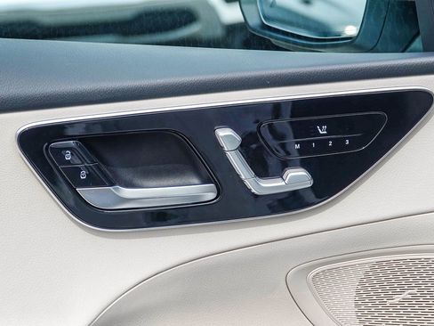 Certified 2025 Mercedes-Benz C 300 C 300 image 21